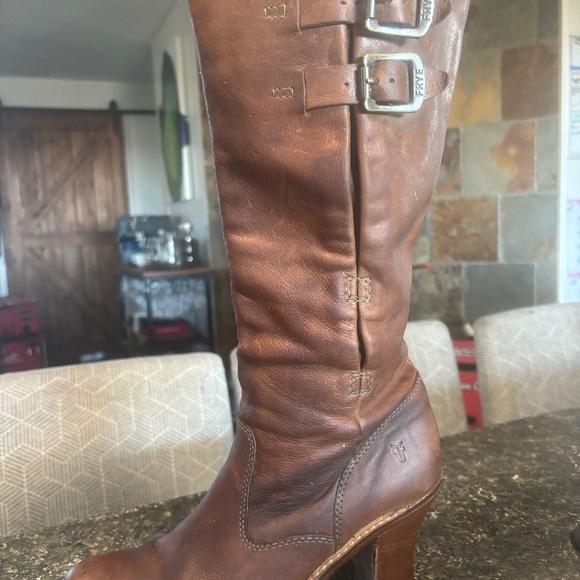 Vintage FRYE Mildred English Pull On Leather Heeled Boots - Picture 2 of 8